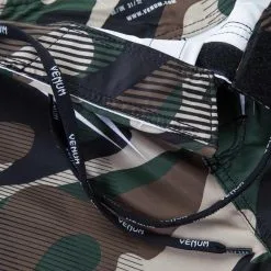 Pantaloncini MMA Venum Camo Hero Mimetico Verde -Guanti pantaloncini mma venum camo hero mimetico 6 1