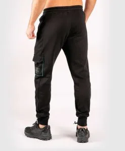 Pantaloni Joggers Venum Assassin`s Creed -Guanti pantaloni joggers venum assassins creed valhalla 4
