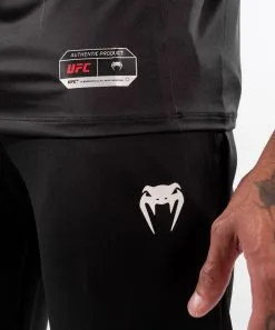 T-shirt Venum UFC Fight Night Authentic Dry Tech -Guanti t shirt venum ufc fight night authentic dry tech 1